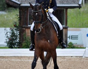 Karin Rehbein on Madeleine Winter-Schulze's World Idol