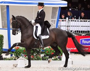 Edward Gal and Undercover at the 2012 Dutch Championships :: Photo © Esmee van Gijtenbeek
