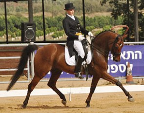 Sivan Sat competing in Israel