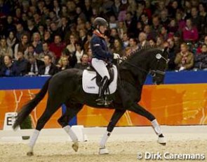 Jana Freund presenting Dark Pleasure at the 2012 KWPN Stallion Licensing :: Photo © Dirk Caremans
