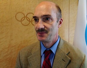 Professor Yves Rossier, Vice Chair of the FEI Veterinary Committee, addressed the Olympic Sports Federations’ medical chiefs on equine injury surveillance at their annual conference at the IOC Headquarters in Lausanne (SUI)
