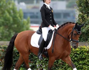 The 11-year old Antonia Arl and Dornröschen at their CDI debut