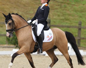 Febe van Zwambagt and Coco Jambo at the 2012 CDI Leudelange :: Photo © Astrid Appels