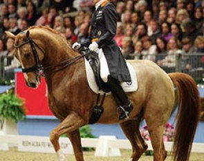 Marlies van Baalen on Miciano