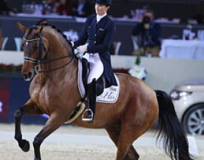 Jessica Michel on Riwera de Hus