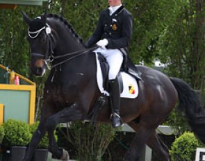 Thomas de Becker on Robin