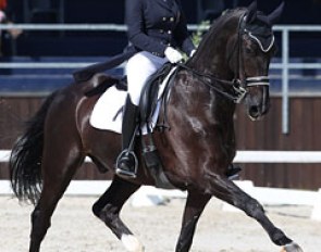 Alexa Fairchild on Wendor