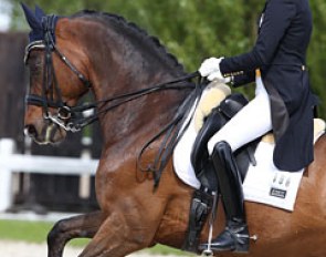 Swedish Sanna Nilsson on Go Dutch