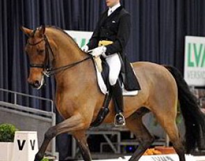 Matthias Bouten on First Class (by Florestan I)