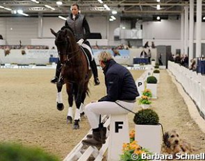 Patrik Kittel training his wife Lyndal Oatley on Sandro Boy