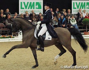 Henri Ruoste and La Scala at the 2012 CDN Munster :: Photo © Maria Burczyk