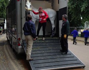 The Canadian horses arrive in Greenwich