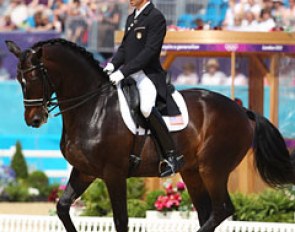 Steffen Peters and Ravel performed their Avatar freestyle, made by Terry Gallo.