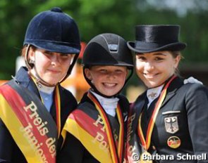 The 2012 Preis der Besten Winners: Vivien Niemann, Semmieke Rothenberger and Charlott Maria Schürmann :: Photo © Barbara Schnell