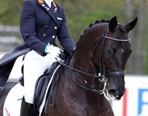 Danielle Houtvast on Rambo :: Photo © Astrid Appels