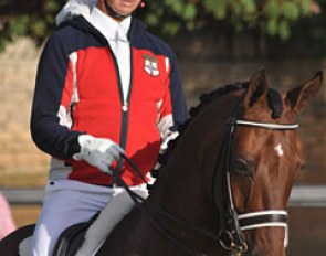Carl Hester schooling his upcoming Grand Prix horse Douglas