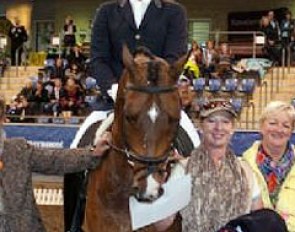 Rodney Martin and SS Dante win in Sydney :: Photo © Franz Venhaus
