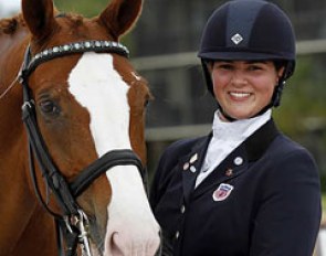 Rebecca Cohen of Wellington, Florida, with her horse Downtown :: Photo © Sue Stickle