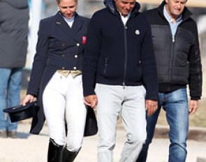 Annabelle Collins hand in hand with husband Agusti Elias. Dutch trainer Diederik Wigmans on the side