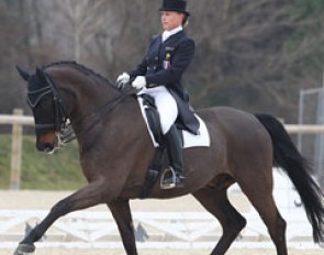 German based French Grand Prix rider Karen Tebar is back in the GP ring with Florentino (by Fabriano)