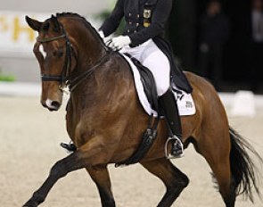 Isabell Werth on El Santo NRW