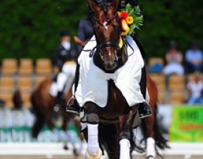 Helen Langehanenberg and Damon Hill win the 2013 German Dressage Championships