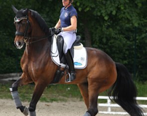 Nausicaa Maroni schooling Rockabella