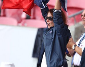 A Noble Dream fan rejoicing