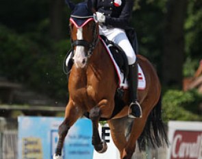 Austrian Florentina Gisi Lorenz on her cool junior horse Sir Anthony
