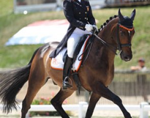 Rosalie Mol on Legend (by Likoto xx)