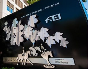The FEI Solidarity Tree, a commemorative sculpture to mark a landmark step in the growth of the FEI’s global sport development programme, FEI Solidarity, was unveiled on 31 July 2013 at the organisation’s headquarters in the Olympic capital Lausanne.