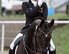 Australian paralympic rider Nicole Blanks on Vledder