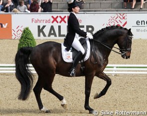 Swiss Elisabeth Eversfield-Koch on Rokoko N