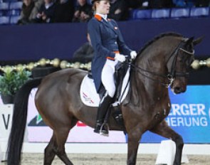 Madeleine Witte-Vrees on Vitana V