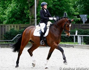 Alexa Engel on Cuantano SL