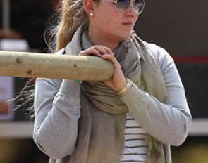 Anna Kasprzak joins Mille Larsen Warncke  in Roosendaal to coach the rider on her mare