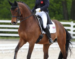 British Kay Maxted on Privaldi (by Gribaldi)