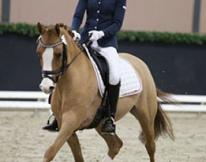 Jitske Prosman on Charina du Bois