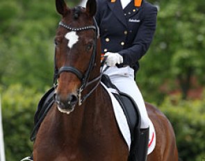 Chantal van Lanen on Revival