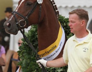 State Premium Mare Lizeth (by Londonderry x Von Velten) won the 2013 Herwart von der Decken prize at the 2013 Hanoverian Elite Mare Show in Verden :: Photo © Christina Beuke