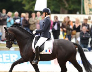 Jessica Michel on Hermes de Hus