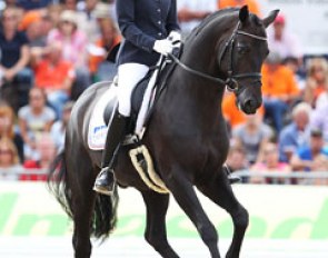 Jessica Michel on Hermes de Hus