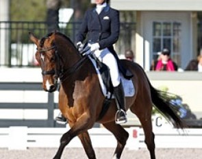 Sonia Zugel and Ungaro at the 2013 CDI-W Wellington :: Photo © Sue Stickle