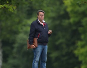 FEI Dressage Committee member Thomas Baur paying Compiègne a visit