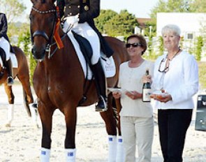 Lyndal Oatley and Sandro Boy win the Grand Prix at the 2014 CDI Deauville