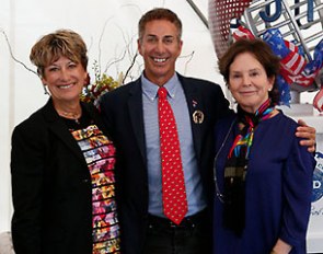 Robert Dover (flanked by Janet Foy and Kathy Connelly) is one of the recipients of the USEF Gold Medal of Distinction :: Photo © Sue Stickle