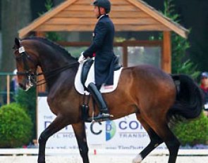 Steffen Peters and Legolas in the Grand Prix at the 2014 U.S. Dressage Championships :: Photo © Sue Stickle