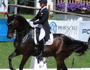 Adrienne Lyle on Wizard