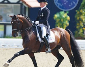 Rose Mathisen and Bocelli made their international show come back. They were last out in June 2013.