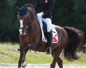 Swiss Naomi Winnewisser on Diamant NW